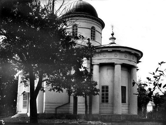 Миколаївська церква